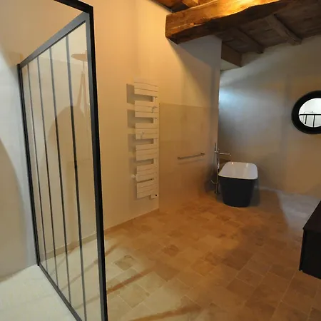 Casa de Férias Château Historique Avec Jardin, Et Salle De Sport, Idéal Pour Séminaires Ou Séjours Détente - Fr-1-426-516 La Rabateliere