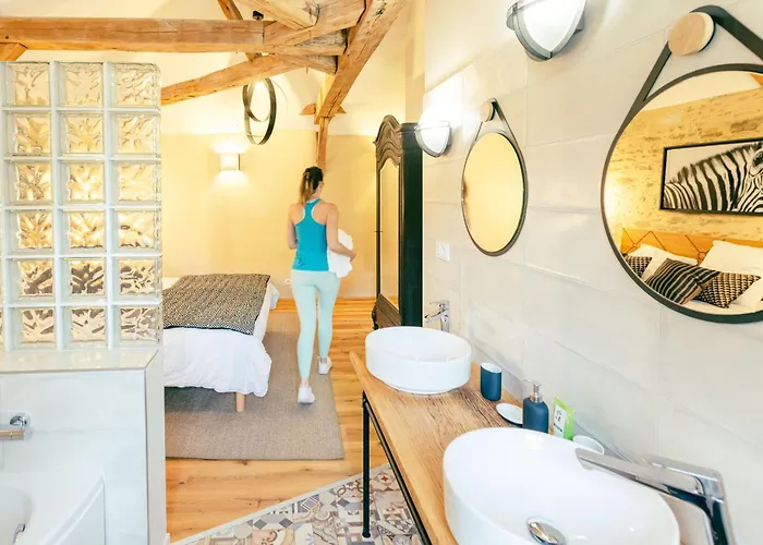 Chateau Historique Avec Jardin, Et Salle De Sport, Ideal Pour Seminaires Ou Sejours Detente - Fr-1-426-516 Σπίτι διακοπών *