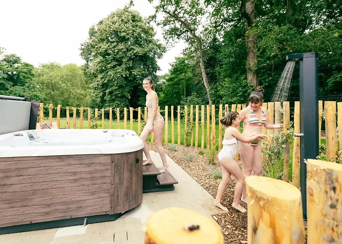 Σπίτι διακοπών Chateau Historique Avec Jardin, Et Salle De Sport, Ideal Pour Seminaires Ou Sejours Detente - Fr-1-426-516