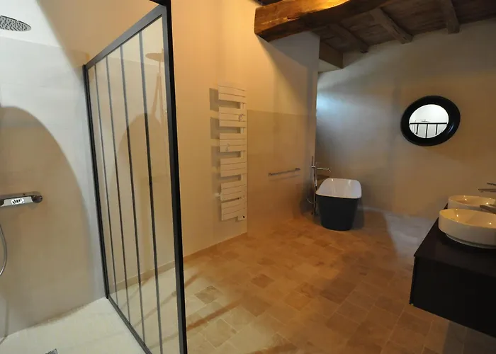 Σπίτι διακοπών Chateau Historique Avec Jardin, Et Salle De Sport, Ideal Pour Seminaires Ou Sejours Detente - Fr-1-426-516 La Rabateliere